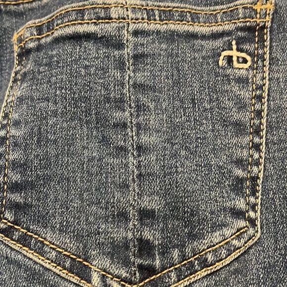 Rag & Bone Mid-Rise Ankle Skinny in Hampton - Picture 7 of 12